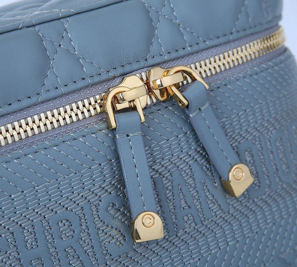 Dior S5488 Small Diortravel Vanity Case Lambskin Blue - Voguebags