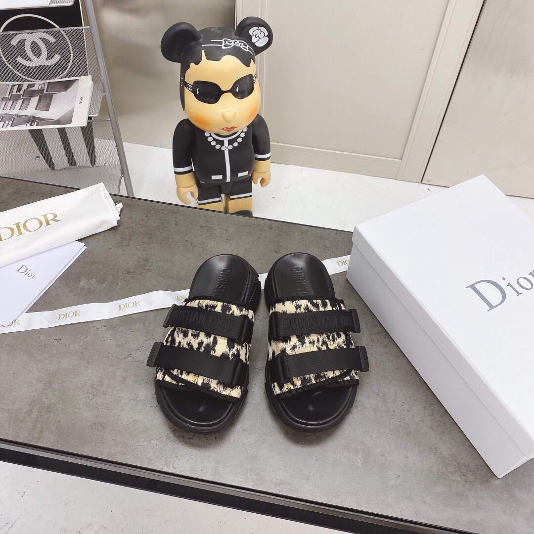 Dior Slippers Hot Sale Dior Sandals 81179 - luxibagsmall