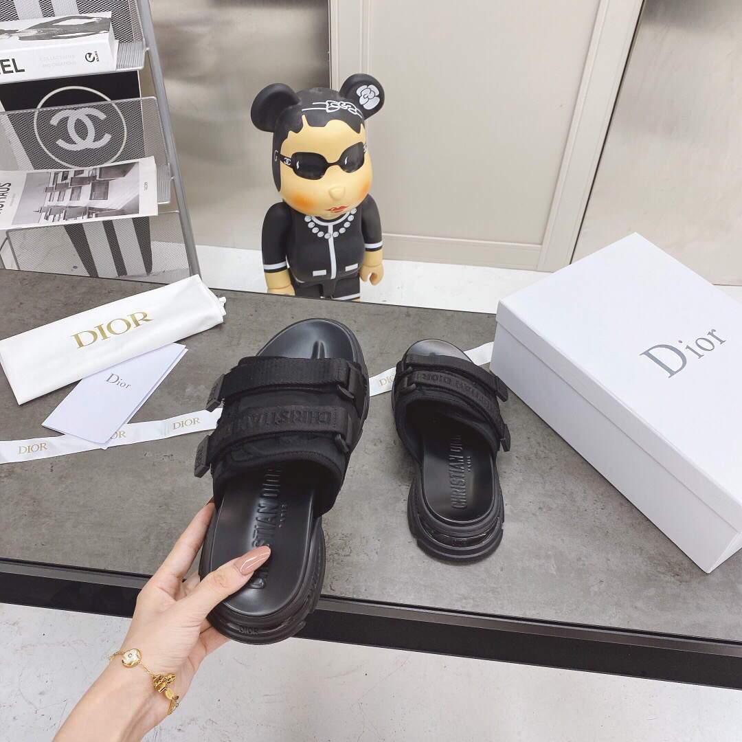 Dior Slippers Hot Sale Dior Sandals Black 81180 - luxibagsmall