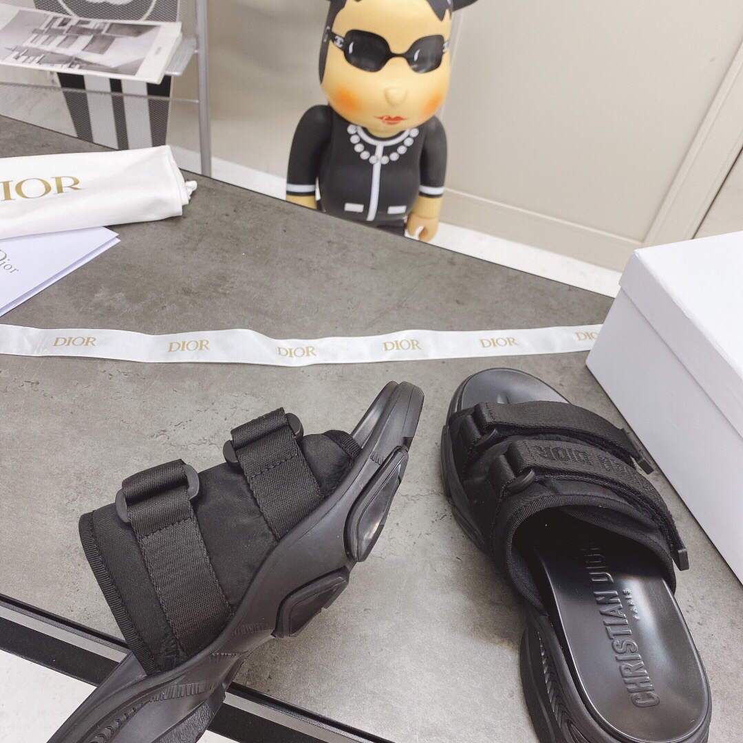 Dior Slippers Hot Sale Dior Sandals Black 81180 - luxibagsmall