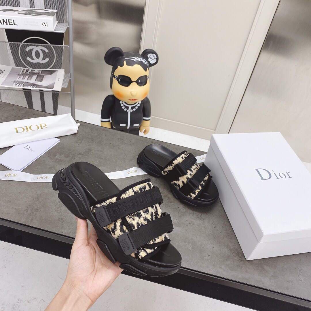 Dior Slippers Hot Sale Dior Sandals 81179 - luxibagsmall