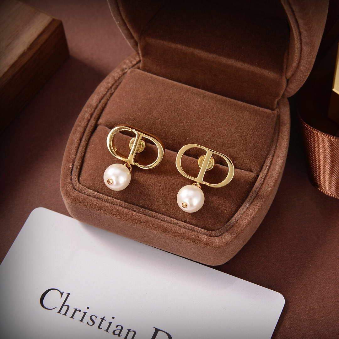 Dior Petit CD Earrings Gold-Finish Metal and White Resin Pearls 20191 - luxibagsmall