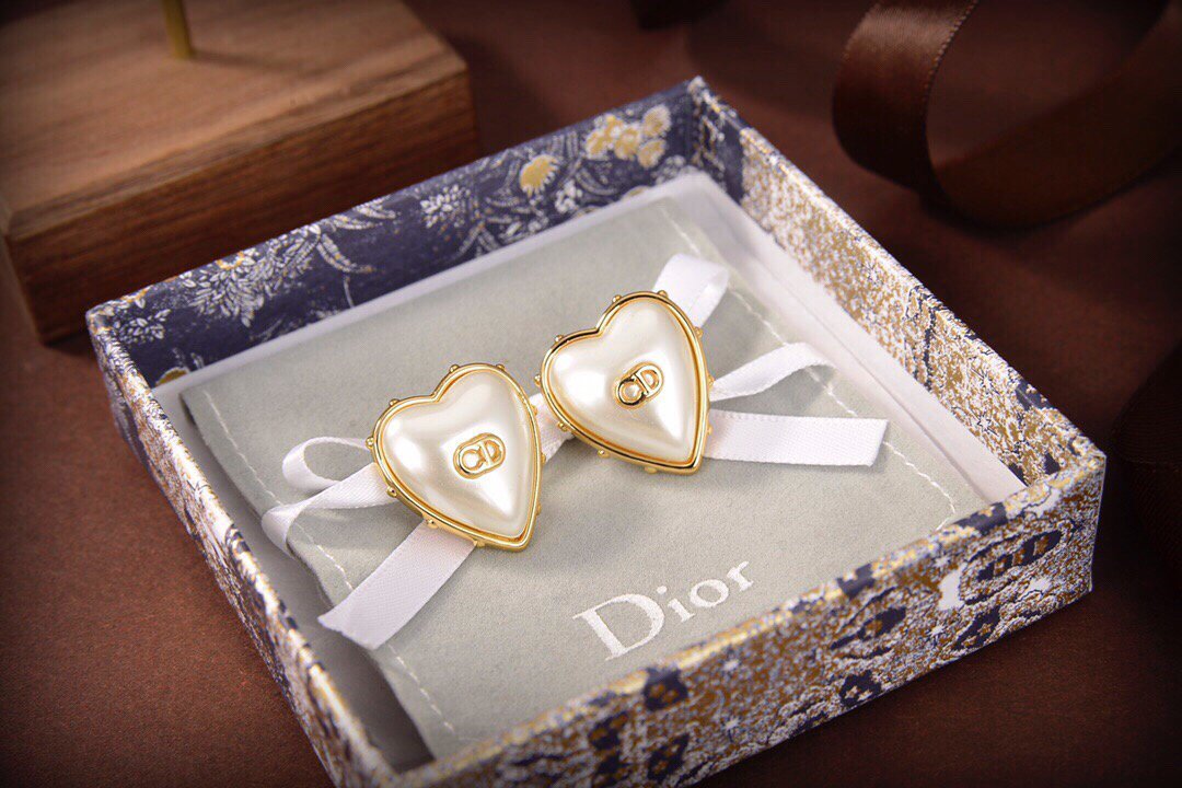 Dior Petit CD Earrings Gold-Finish Metal and White Resin Pearls 20199 - luxibagsmall