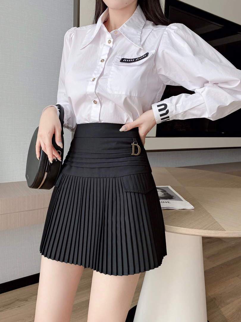 Dior Women’s Pleated Skirt Designer Dior Clothing 38083 - luxibagsmall