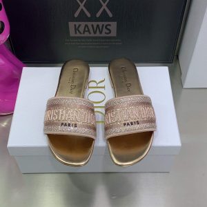 xubag.ru-dior-womens-shoes-dway-slide-embroidered-kcq166erc-002