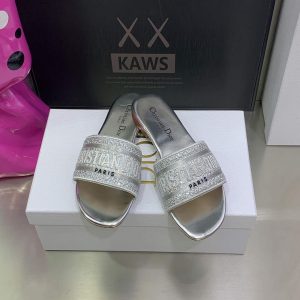 xubag.ru-dior-womens-shoes-dway-slide-embroidered-kcq166erc-012