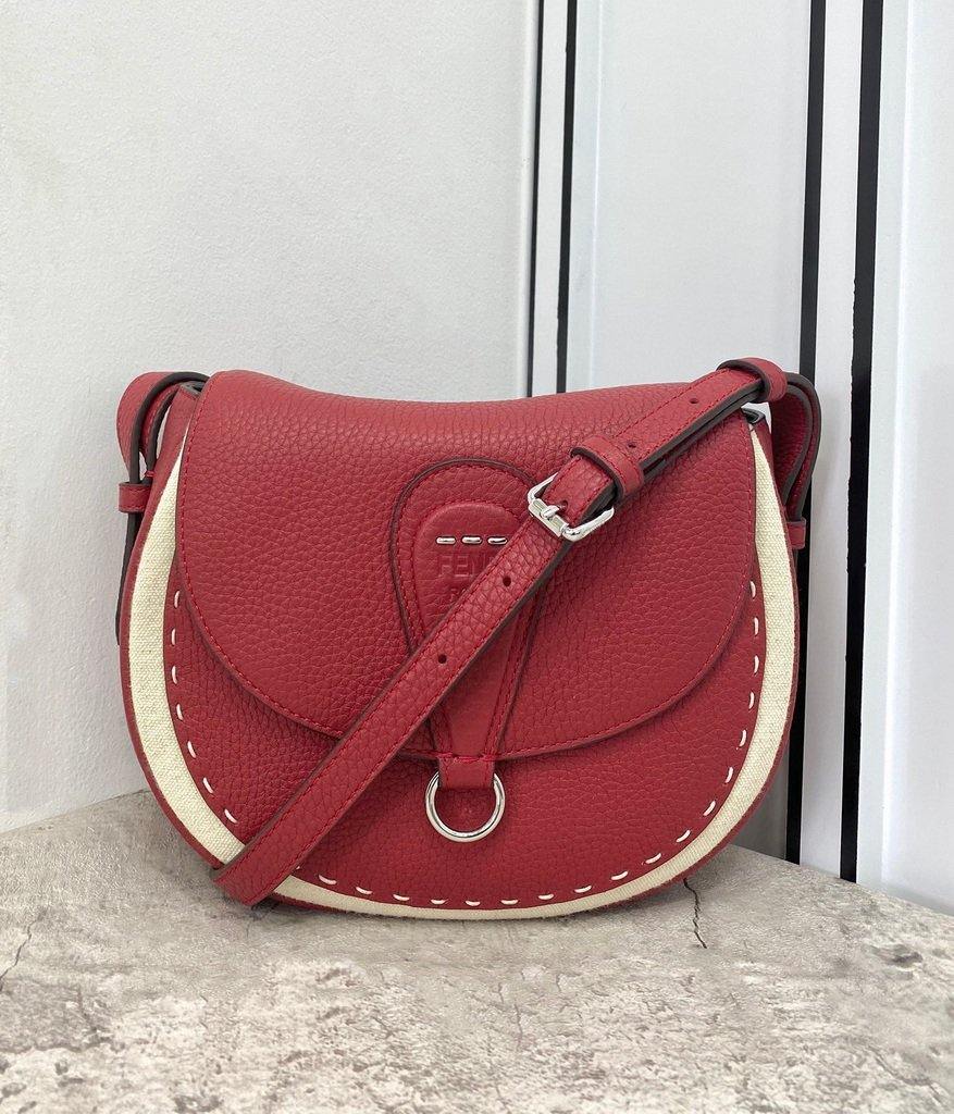 Fendi 655 Fendi Moonlight Shoulder Saddle Leather Bag Red - luxibagsmall