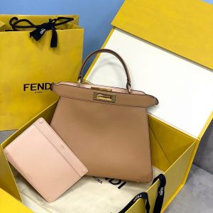 Fendi 70193 Peekaboo ISEEU MEDIUM Apricot Leather Bag - luxibagsmall