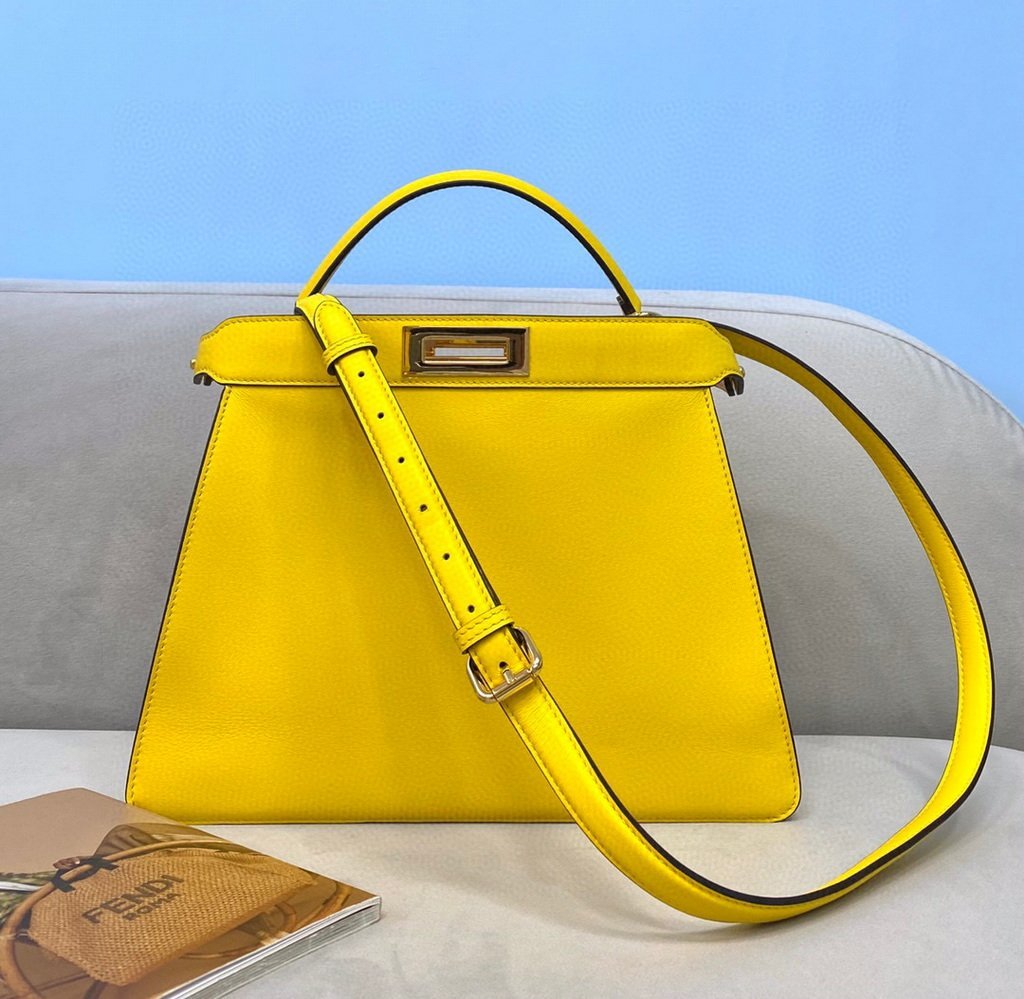 Fendi 70193 Peekaboo ISEEU MEDIUM Yellow Leather Bag - luxibagsmall