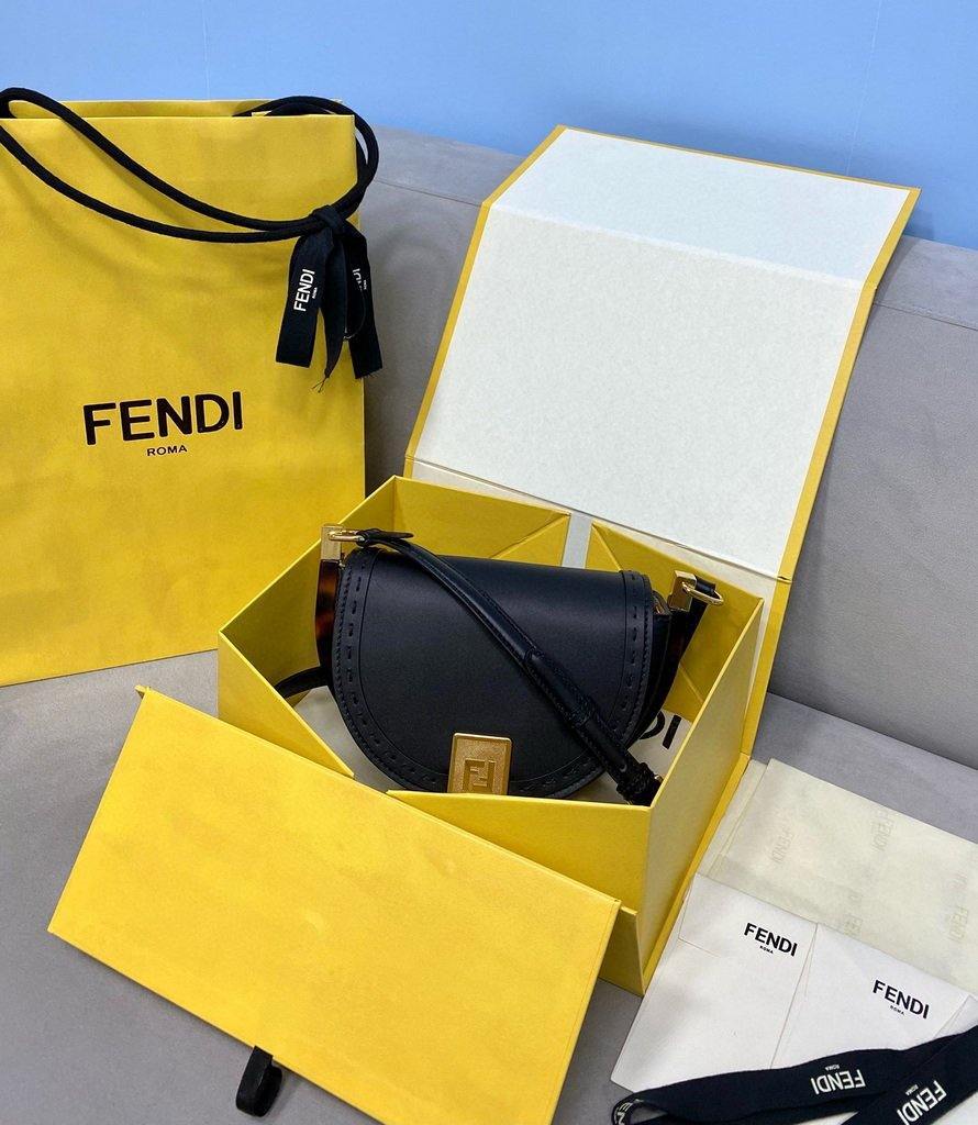 Fendi 8BT346 Fendi Moonlight Shoulder Saddle Leather Bag Black - Voguebags