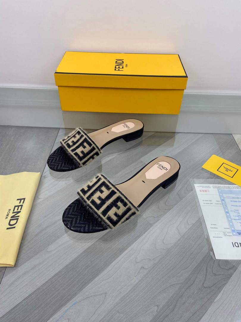 Fendi 8R8092 FF Interlace Leather Slides Flats Shoes Apricot - luxibagsmall