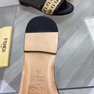 Fendi 8R8092 FF Interlace Leather Slides Flats Shoes Black - luxibagsmall