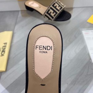 Fendi 8R8092 FF Interlace Leather Slides Flats Shoes Apricot - luxibagsmall