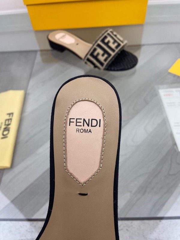 Fendi 8R8092 FF Interlace Leather Slides Flats Shoes Apricot - luxibagsmall