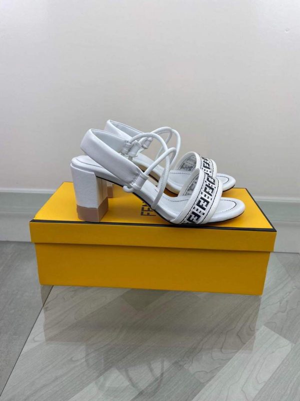 Fendi 8X8093 FF Interlace Leather Sandals White - luxibagsmall