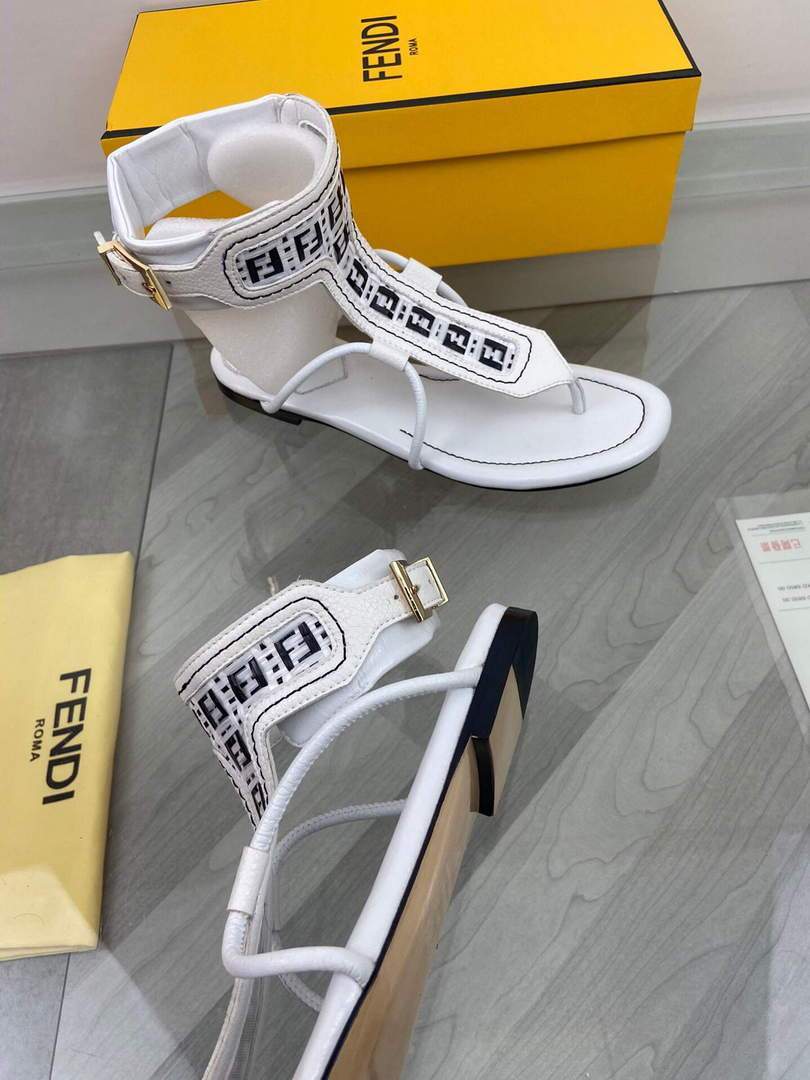 Fendi 8Y8095 FF Interlace Leather Thong Sandals White - luxibagsmall