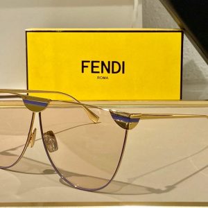 xubag.ru-fendi-sunglasses-luxury-fendi-rome-sport-fashion-show-9923106-c6a916cf-7ba5-4cdd-adaf-aad66a9fb5ff