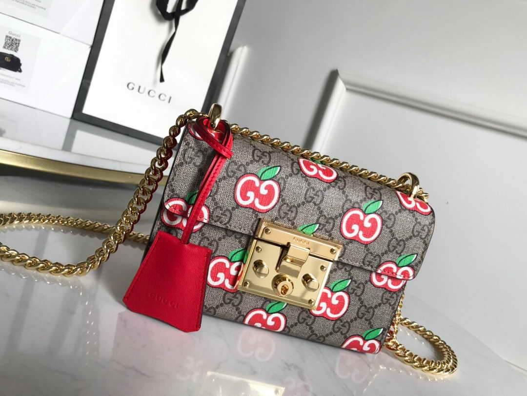 Gucci 409487 Padlock small GG Shoulder Bag - luxibagsmall