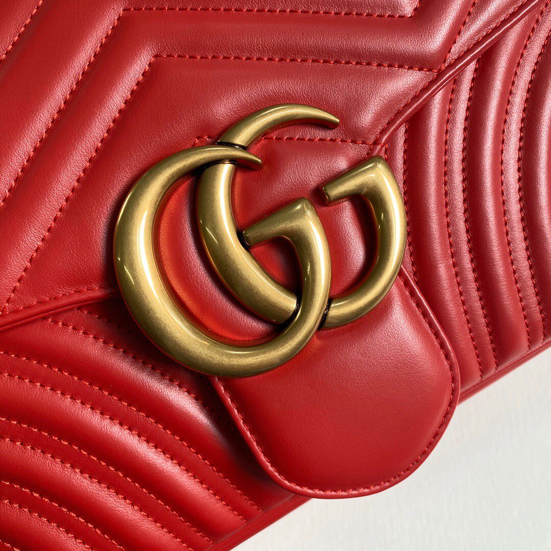 Gucci 443496 GG Marmont Medium Matelassé Shoulder Bag Red - luxibagsmall
