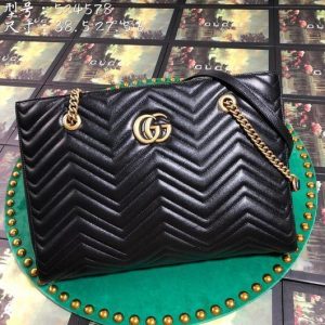 Gucci 524578 GG Marmont Matelassé Shoulder Bag Black - luxibagsmall