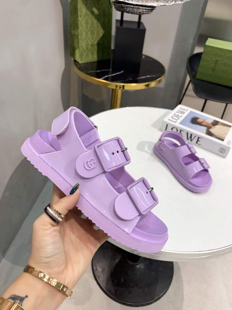 Gucci 660243 Women's Sandal With Mini Double G Rubber Lilac - luxibagsmall