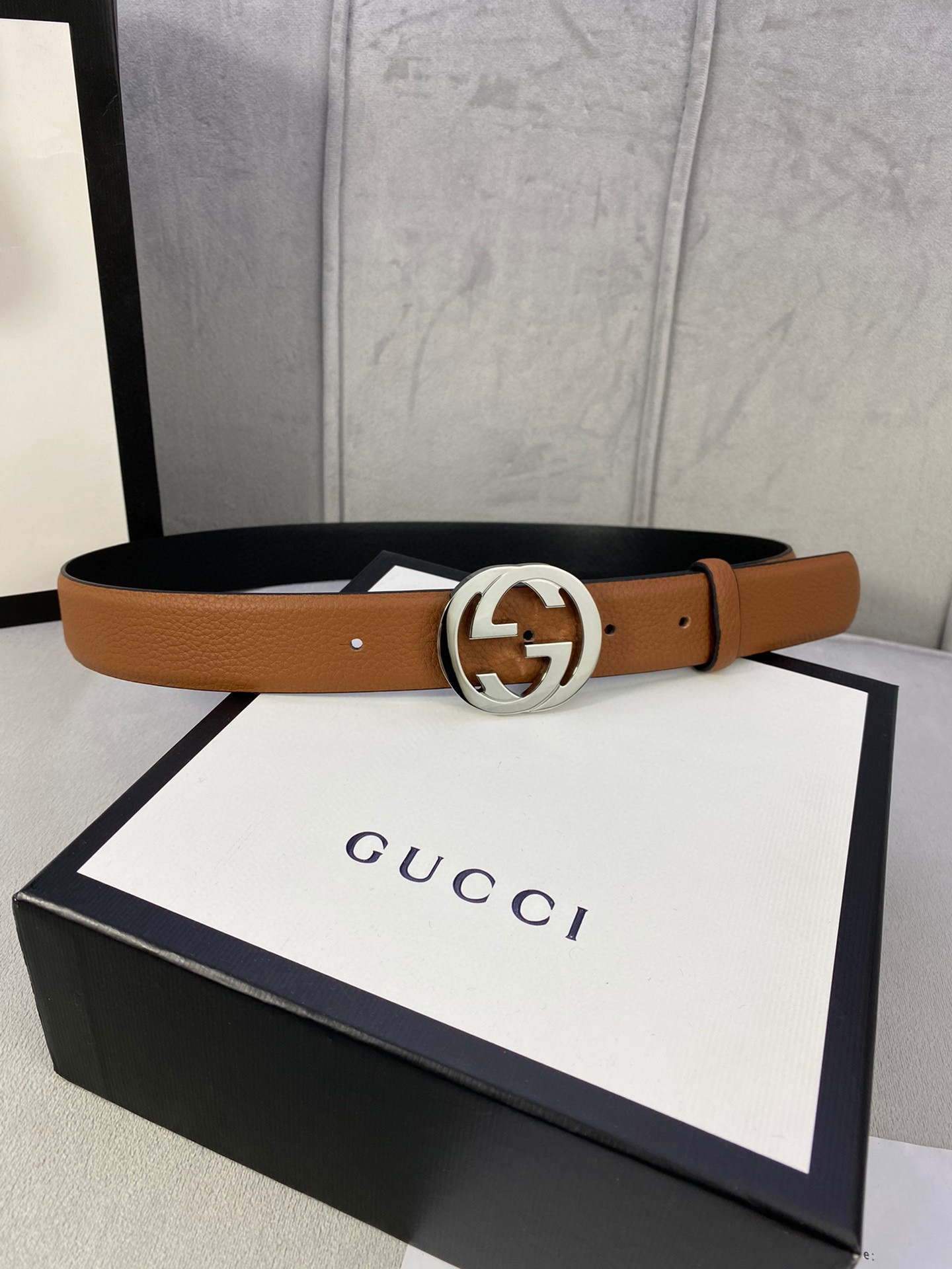 Gucci Women Men's Leather Belt with Double G Buckle 30MM 19013 - luxibagsmall