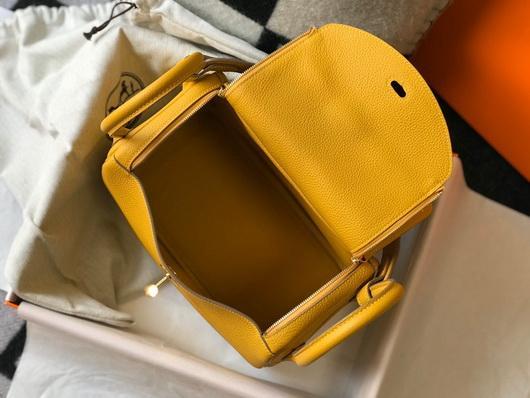 Hermes Lindy 26cm Designer Tote Shoulder Bags Yellow Gold - luxibagsmall