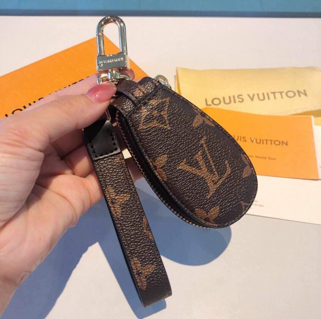 Louis Vuitton Bag Decoration and Keychain 10117 - luxibagsmall