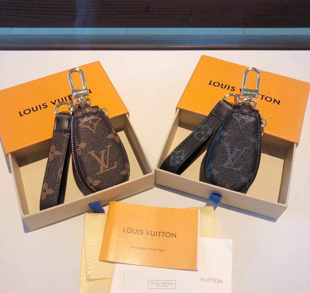 Louis Vuitton Bag Decoration and Keychain 10117 - luxibagsmall