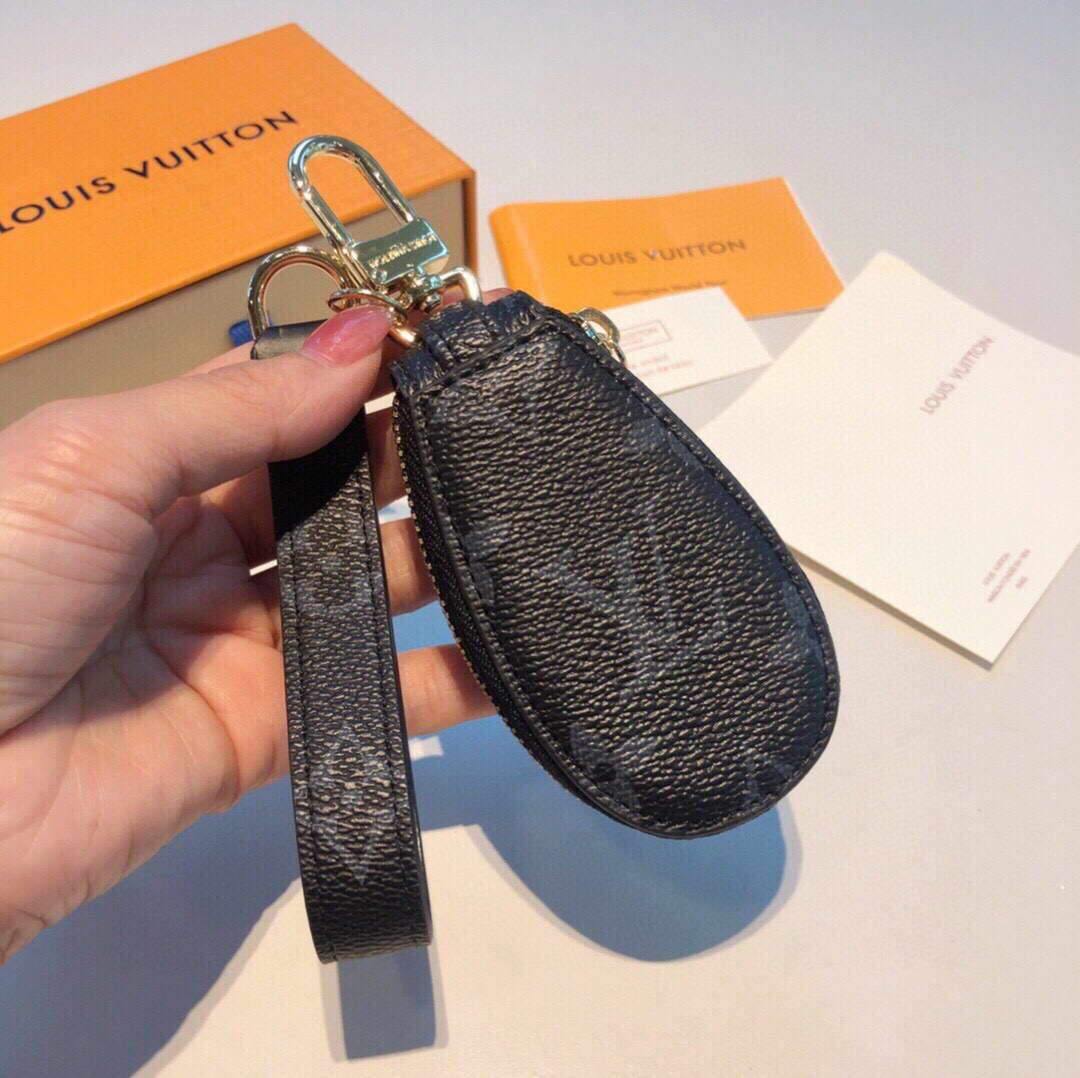 Louis Vuitton Bag Decoration and Keychain 10118 - luxibagsmall