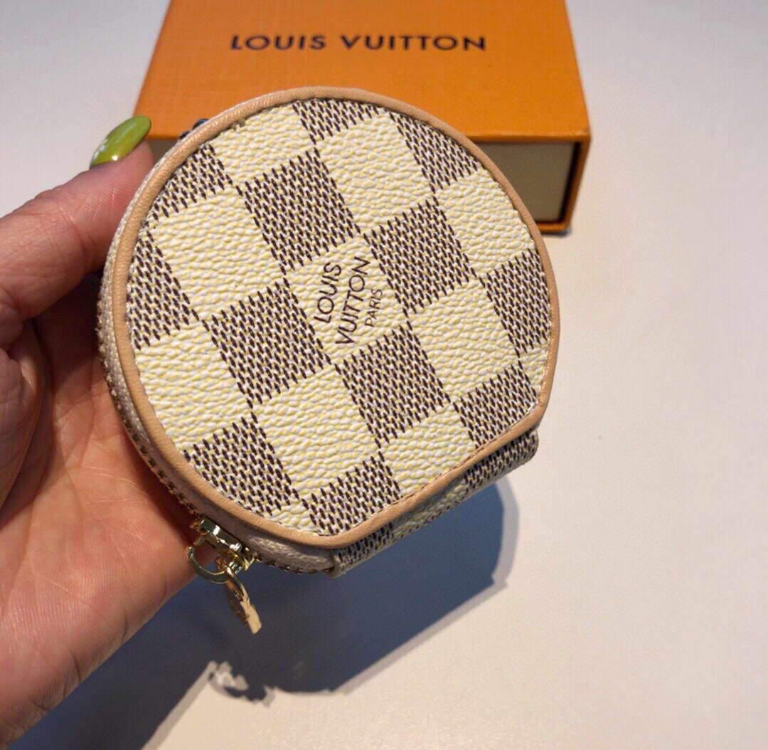 Louis Vuitton Bluetooth Headset Protective Case 10120 - luxibagsmall