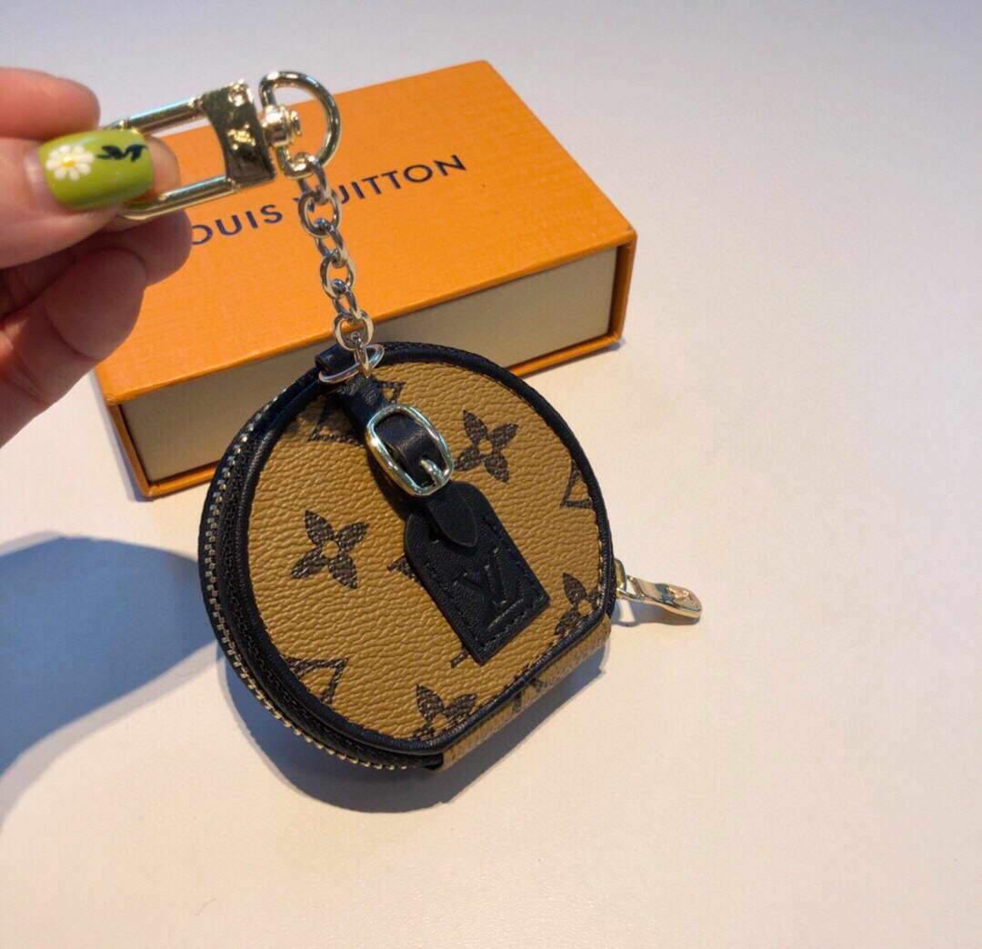 Louis Vuitton Bluetooth Headset Protective Case 10121 - luxibagsmall