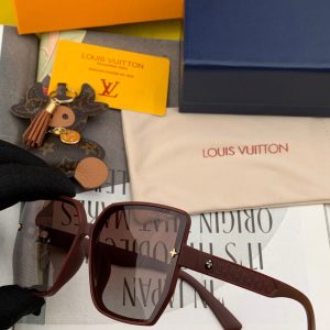 xubag.ru-louis-vuitton-grease-mask-sunglasses-luxury-charlotte-sunglasses-992472-ab31cfe7-cce1-4fa8-b6f4-01eb0271df1a