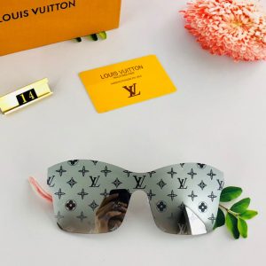 xubag.ru-louis-vuitton-grease-mask-sunglasses-luxury-charlotte-sunglasses-992483-039f3eb7-63cf-4c0e-b8f5-33fd6513133e