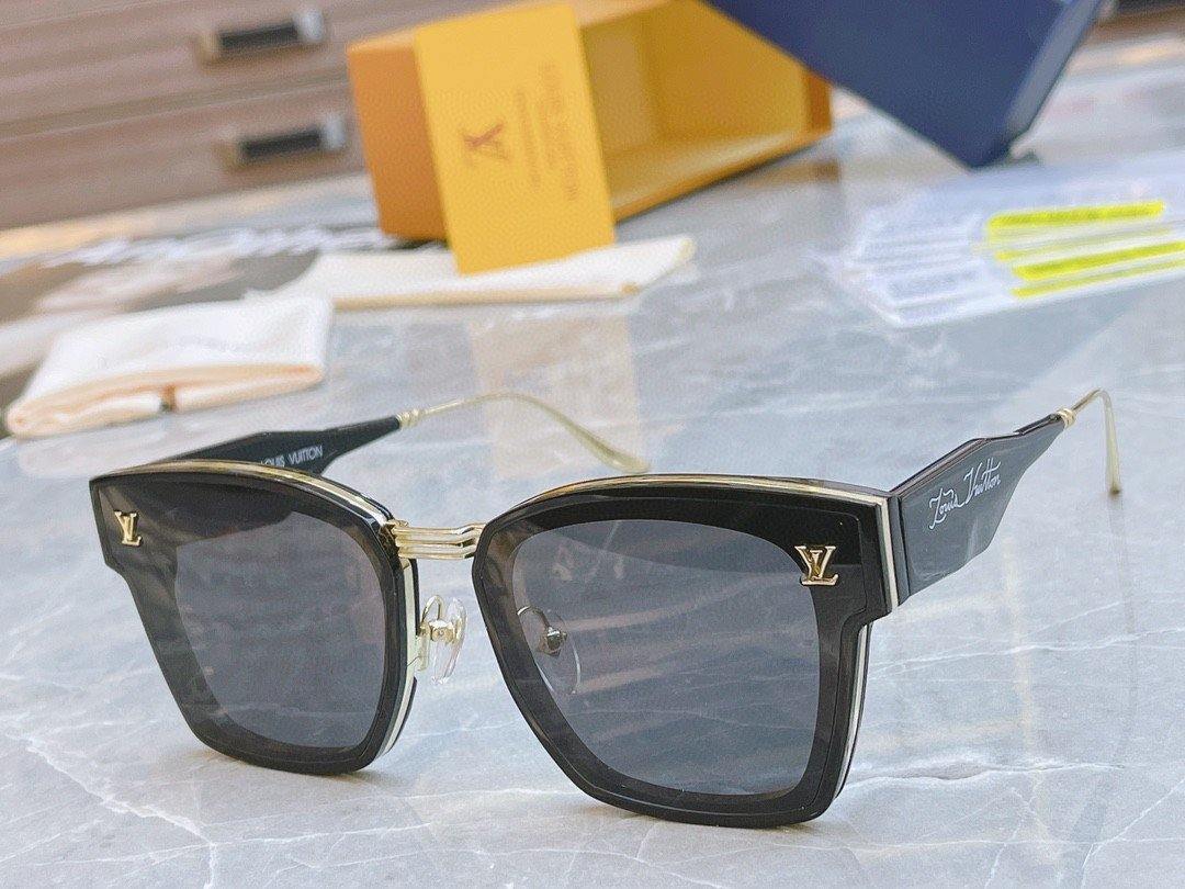 Louis Vuitton Sunglasses Luxury LV Sports Fashion Show Sunglasses 992411 - Voguebags