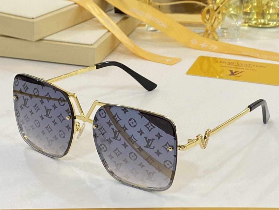 Louis Vuitton Sunglasses Luxury LV Sport Fashion Show Sunglasses 992083 - Voguebags