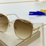 Louis Vuitton Sunglasses Luxury LV Sport Fashion Show Sunglasses 992124 - Voguebags