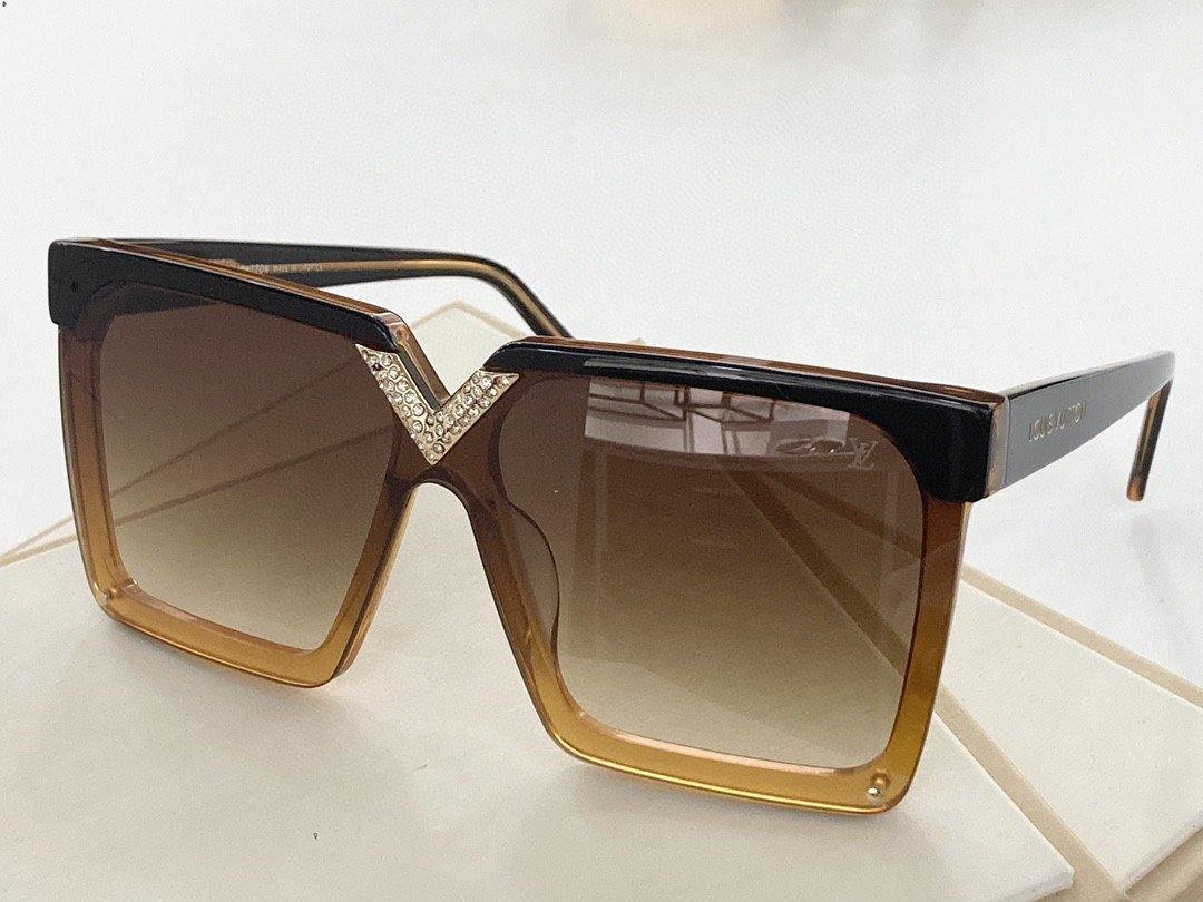 Louis Vuitton Sunglasses Luxury LV Sport Fashion Show Sunglasses 992088 - Voguebags