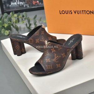 LV 1A85V9 Slippers Designer Louis Vuitton Indiana Mule Patent Monogram - luxibagsmall