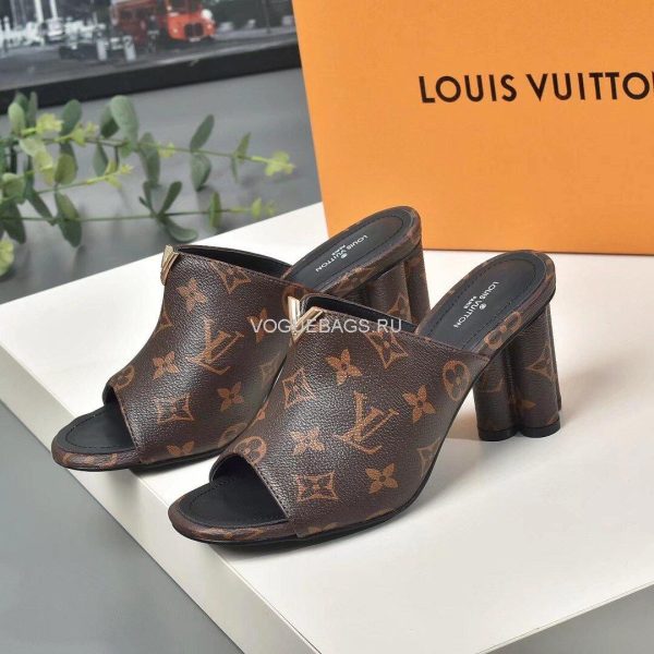 LV 1A85V9 Slippers Designer Louis Vuitton Indiana Mule Patent Monogram - luxibagsmall