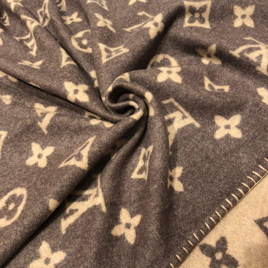 LV Avalon Rocabar Louis Vuitton Carmel Cashmere Blanket 29920 - Voguebags