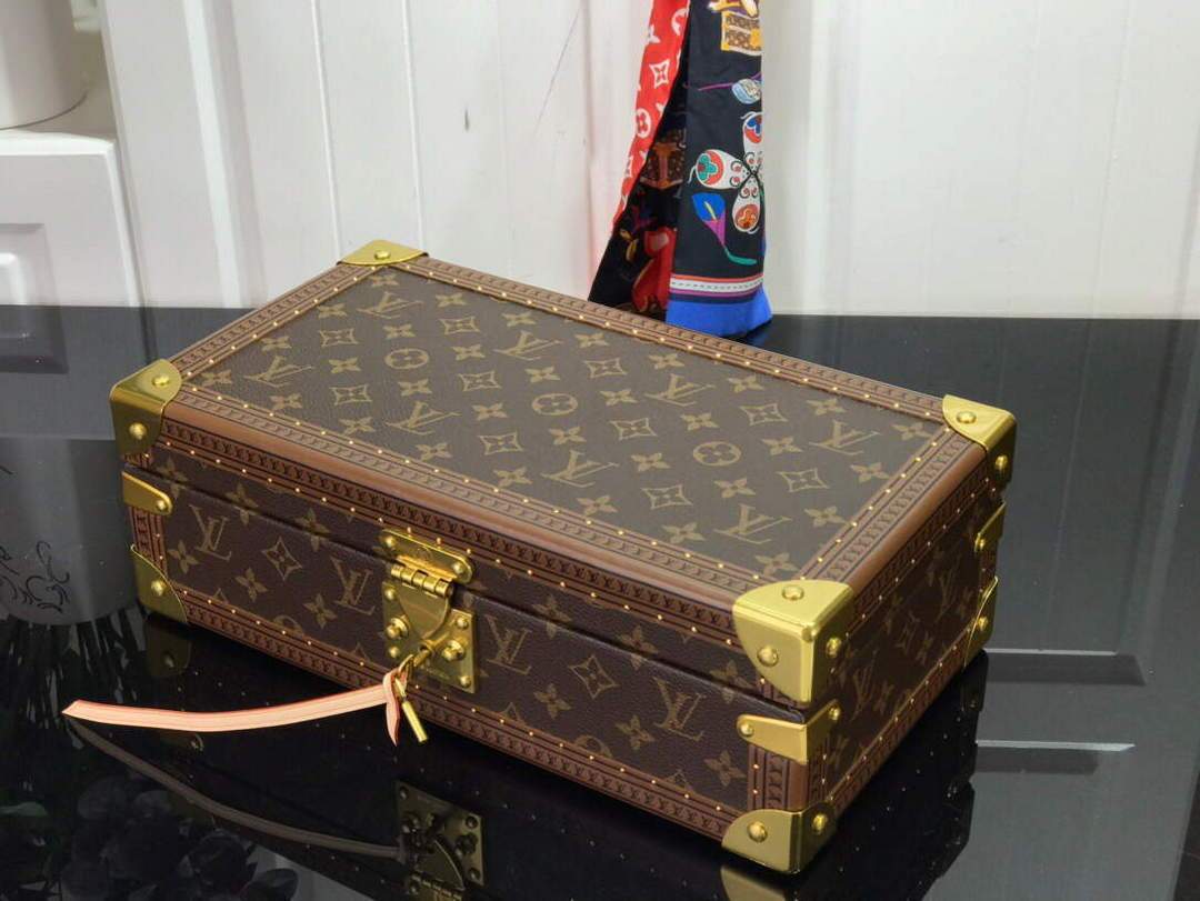 LV M20039 Louis Vuitton 8 Watch Case Monogram - luxibagsmall