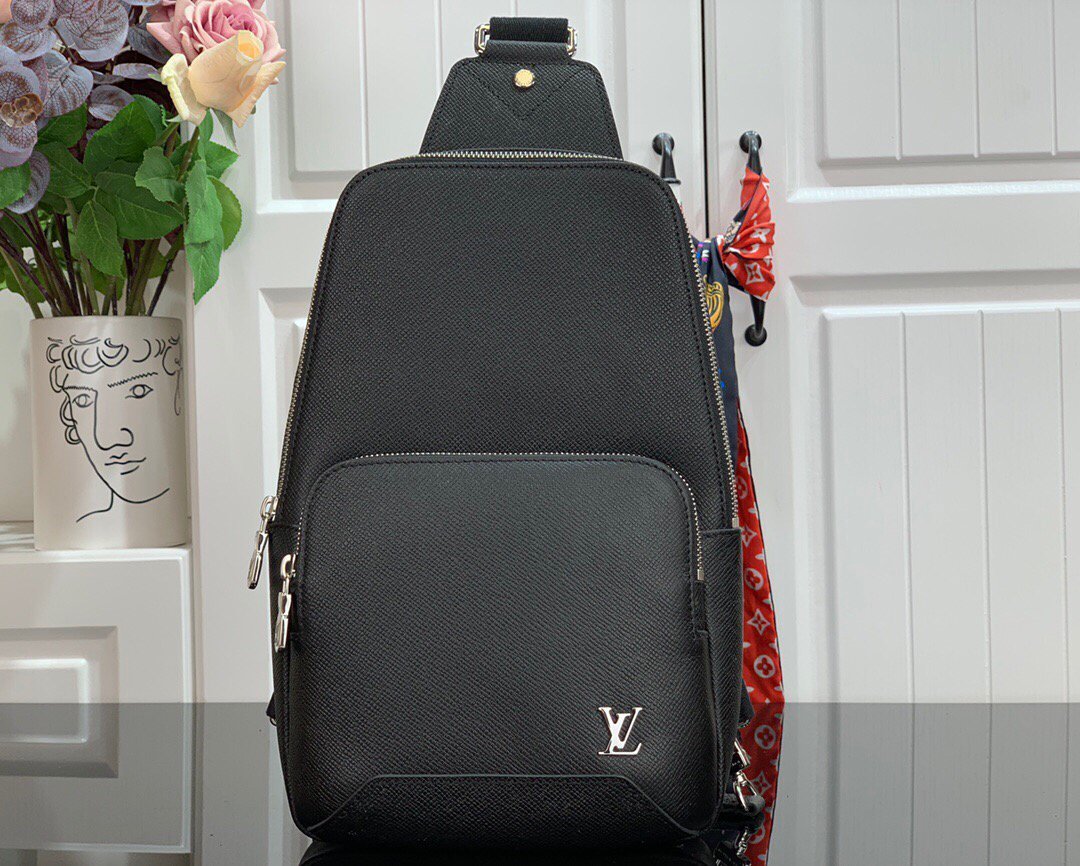 LV M30443 Louis Vuitton Avenue Sling Bag Black - luxibagsmall