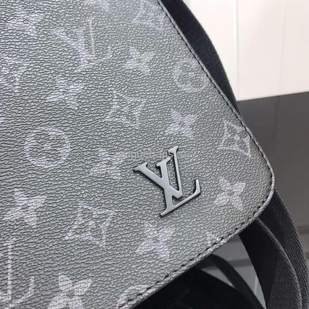 LV M44000 Louis Vuitton District PM Monogram Eclipse Canvas Bag - Voguebags