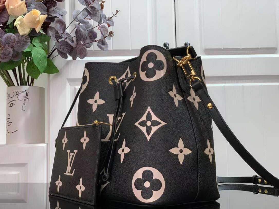 LV M44022 Louis Vuitton M45497 NÉONOÉ Shoulder Bag Black - luxibagsmall