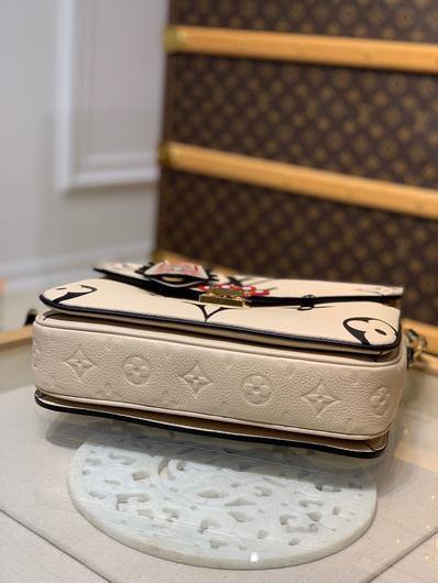 LV M45384 Louis vuitton M45385 Crafty Pochette Metis Monogram Beige - luxibagsmall