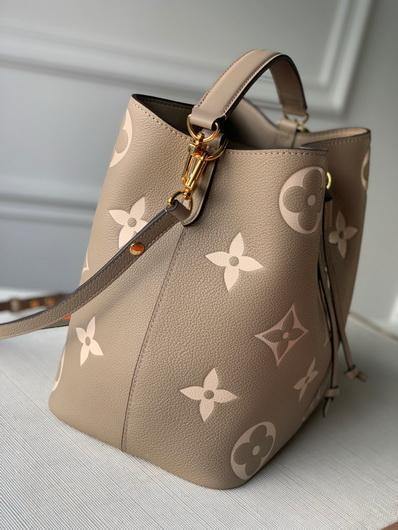 LV M45555 Louis Vuitton M45497 NÉONOÉ MM Shoulder Bag - luxibagsmall