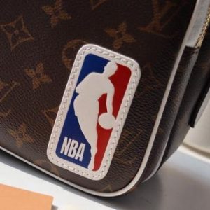 Lv M45584 Louis Vuitton NBA Joint Series Nil Messenger M45583 Bag Monogram - luxibagsmall