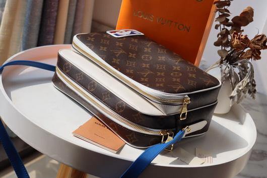 Lv M45584 Louis Vuitton NBA Joint Series Nil Messenger M45583 Bag Monogram - luxibagsmall