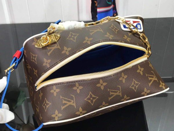 LV M45588 Louis Vuitton X NBA Cloakroom Dopp Kit Monogram Canvas - luxibagsmall